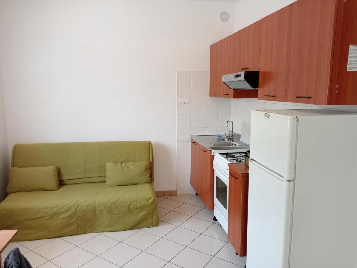 Appartamenti Carlotta Rimini Exterior foto
