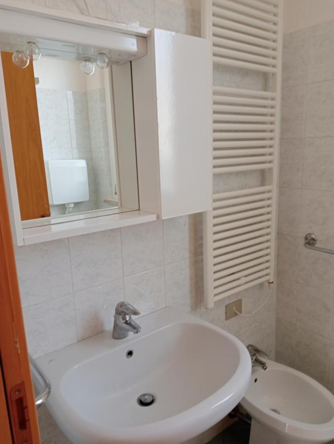 Appartamenti Carlotta Rimini Exterior foto