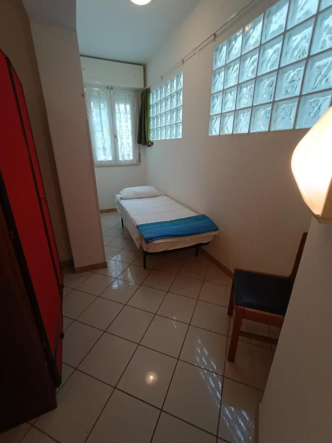 Appartamenti Carlotta Rimini Exterior foto